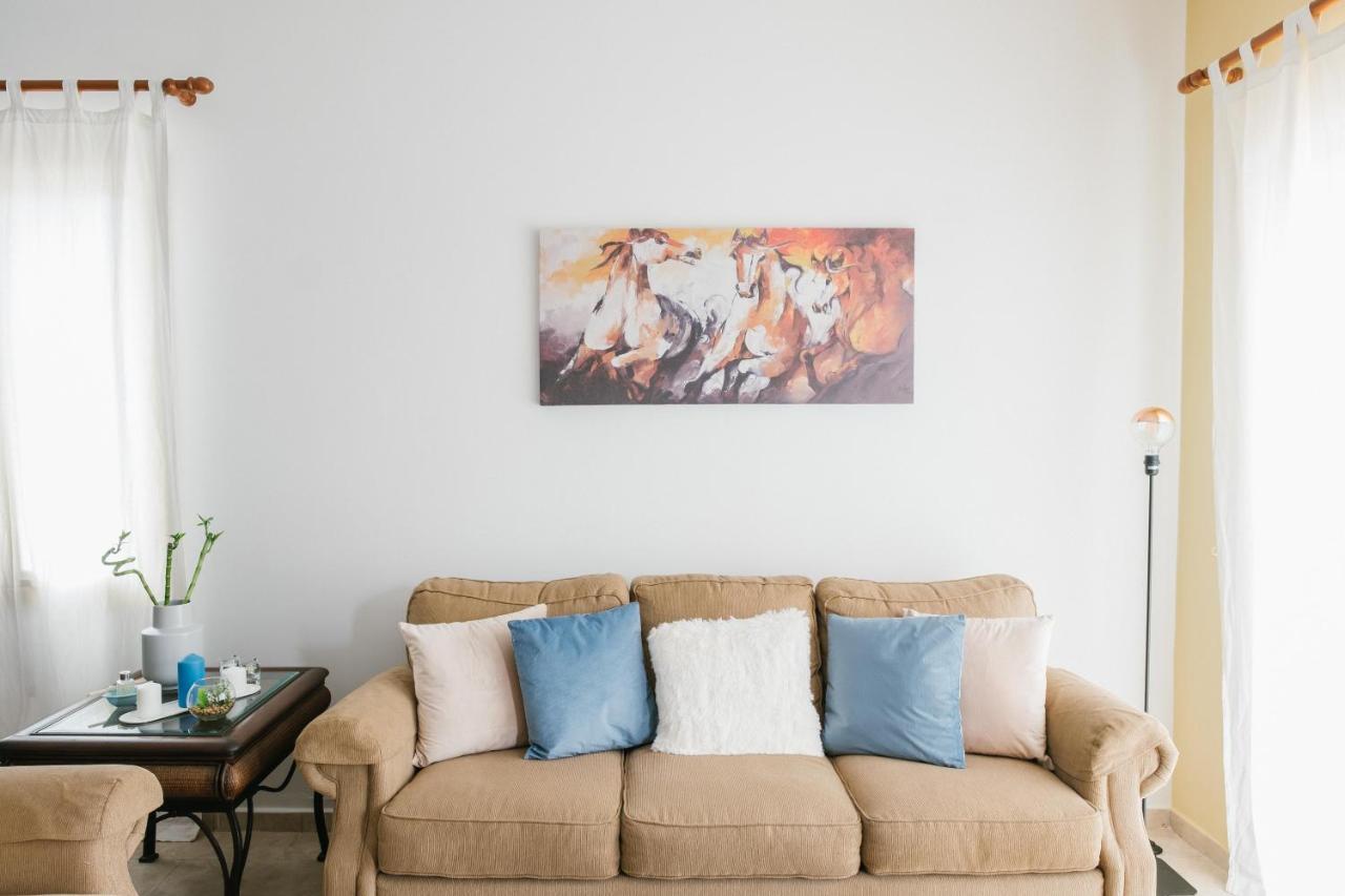 Aphrodite Gardens No.9 Luxury Apt 파포스 외부 사진
