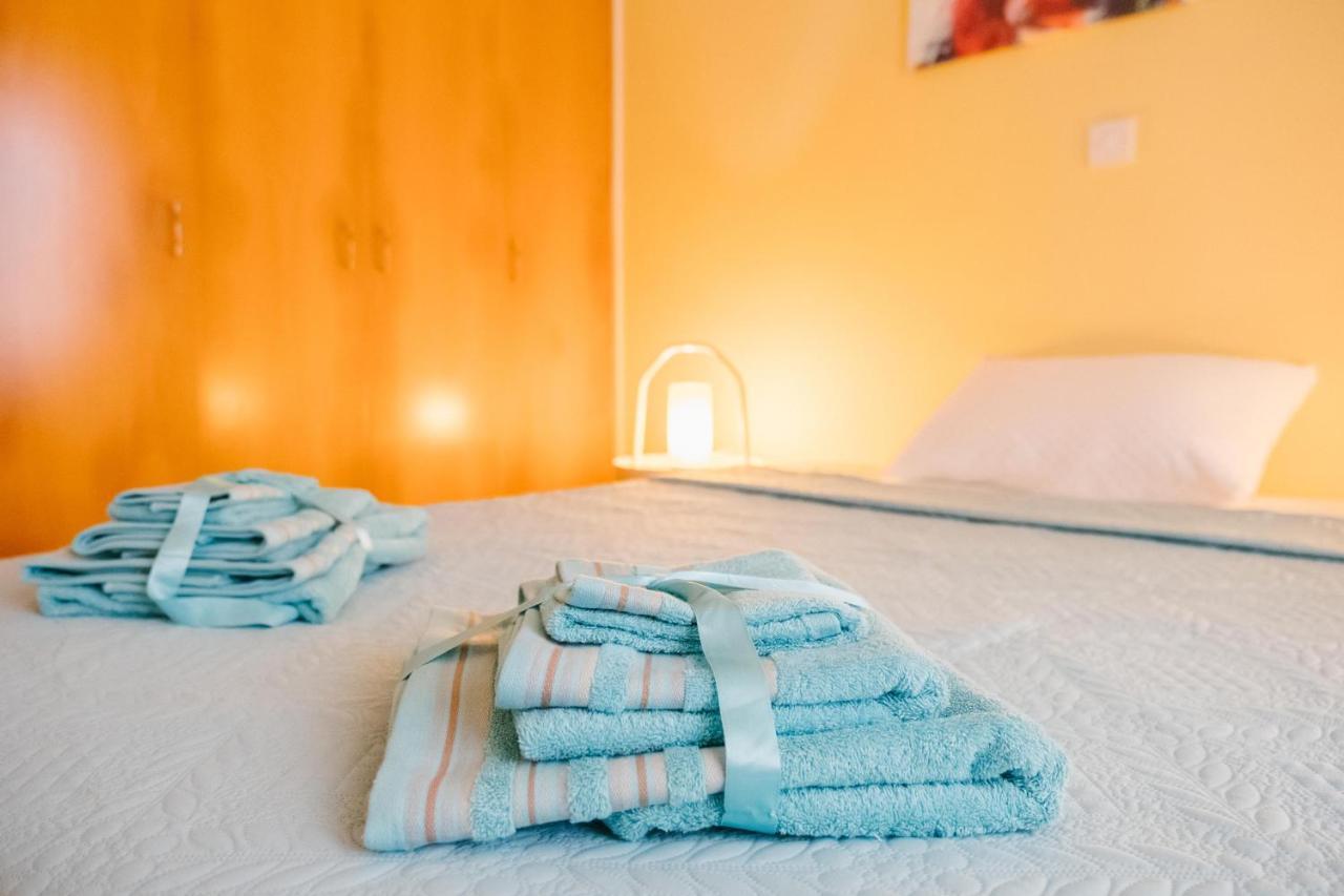 Aphrodite Gardens No.9 Luxury Apt 파포스 외부 사진